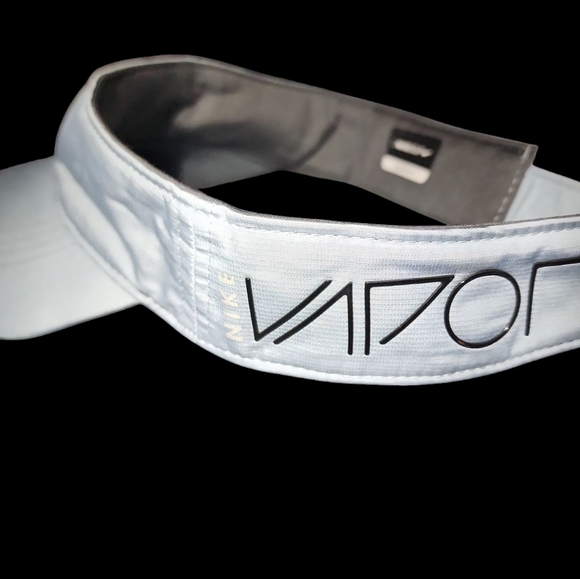 Nike Golf Blue Visor Hat  Vapor RZN Yellow Embroidered  Swoosh EUC - Picture 4 of 10